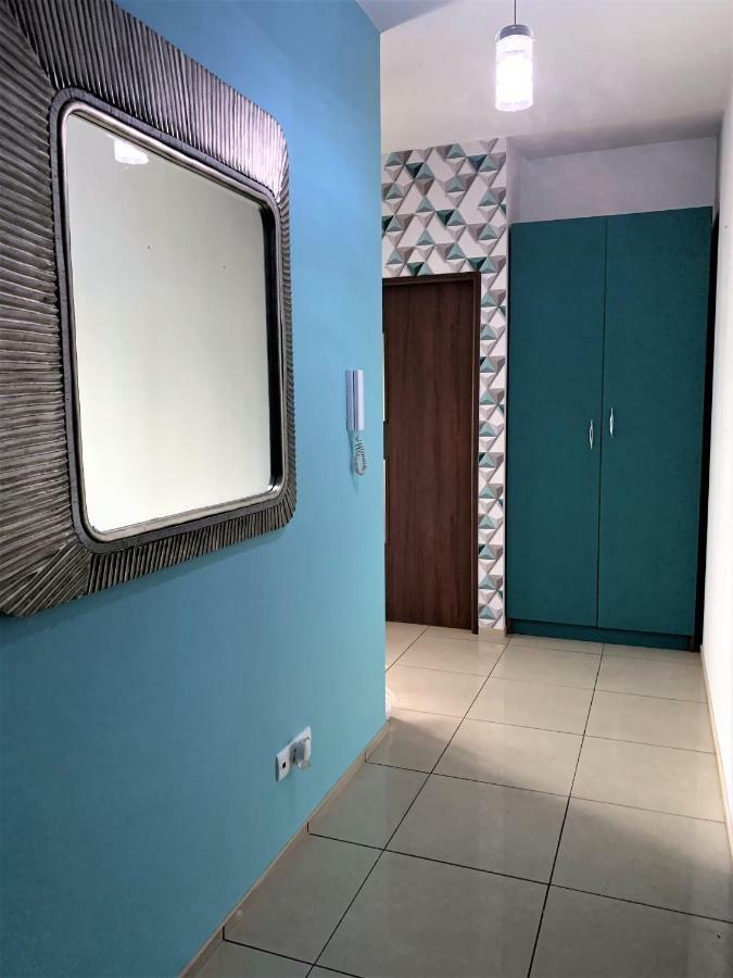 2-Room Apartment Nowy Dwór Mazowiecki Esterno foto